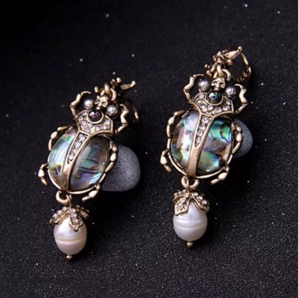 Egyptian Scarab Beetle Earrings Lever & Post Back - Picture 5 of 6